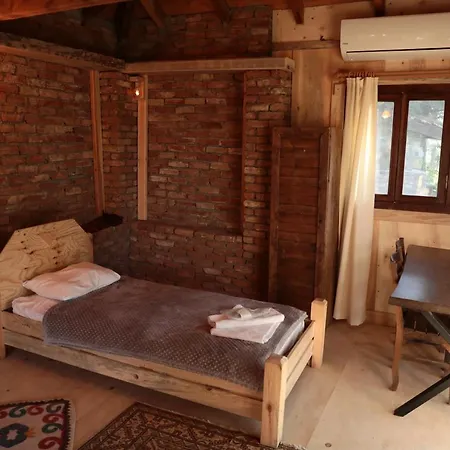 カイセルカヤ コテージズ * セルチュク